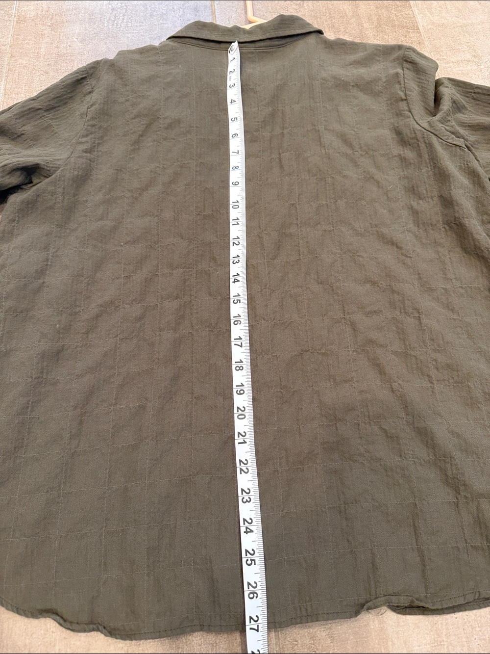 Women’s Christopher &Banks Olive Long Sleeve Button-Up Shirt - Picture 6 of 7